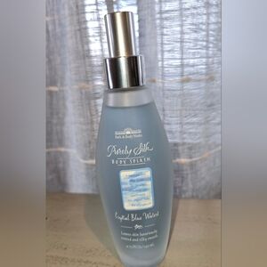 Bath & Body Works Purely Silk CRYSTAL BLUE WATERS BodySplash Rare,Retired Scent